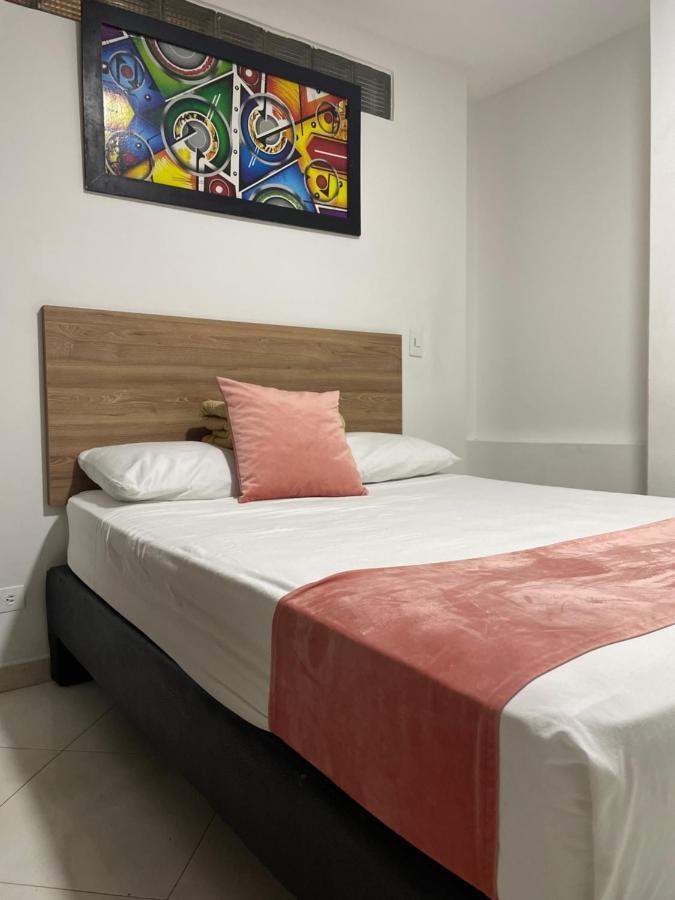 Hotel Sie7E Express Medellin Exterior photo